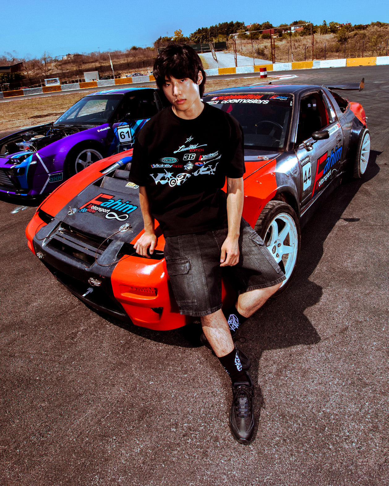 RACING LOGOS TEE BLACK