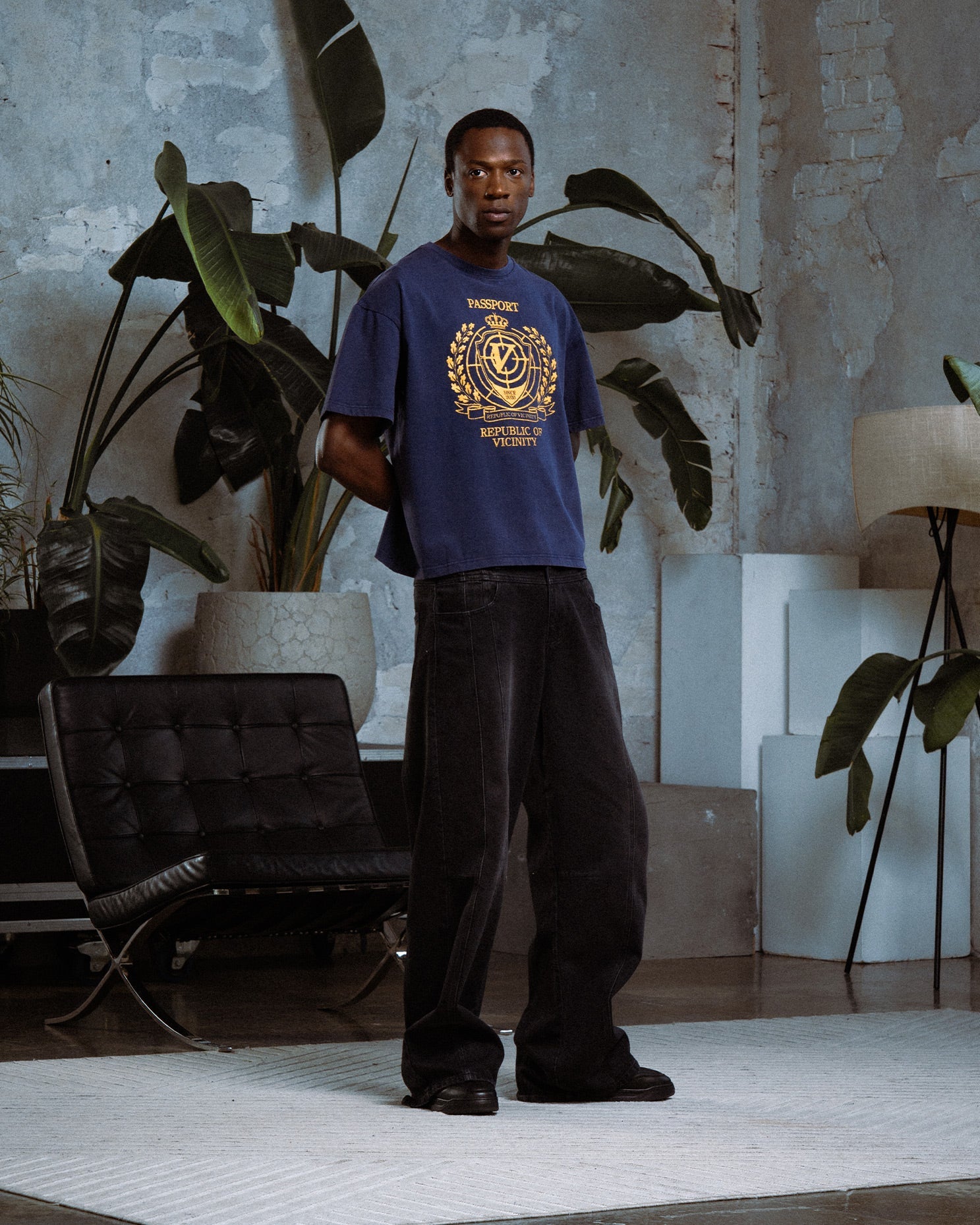 PASSPORT TEE WASHED BLUE