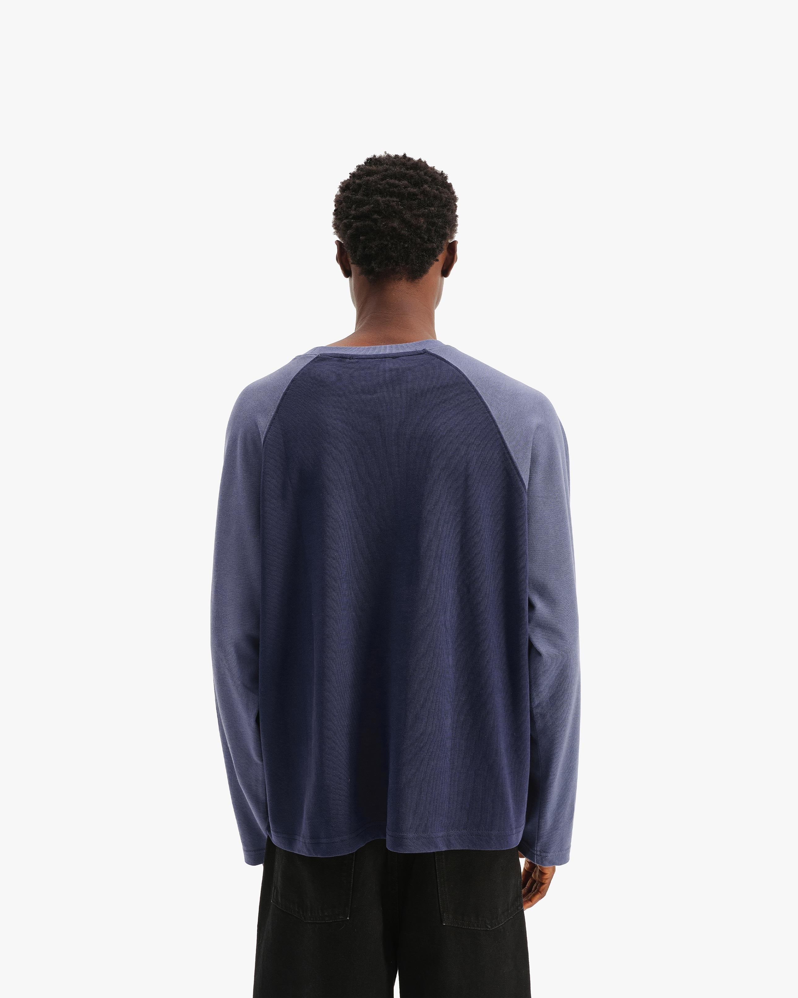 INTERNATIONAL LONGSLEEVE BLUE