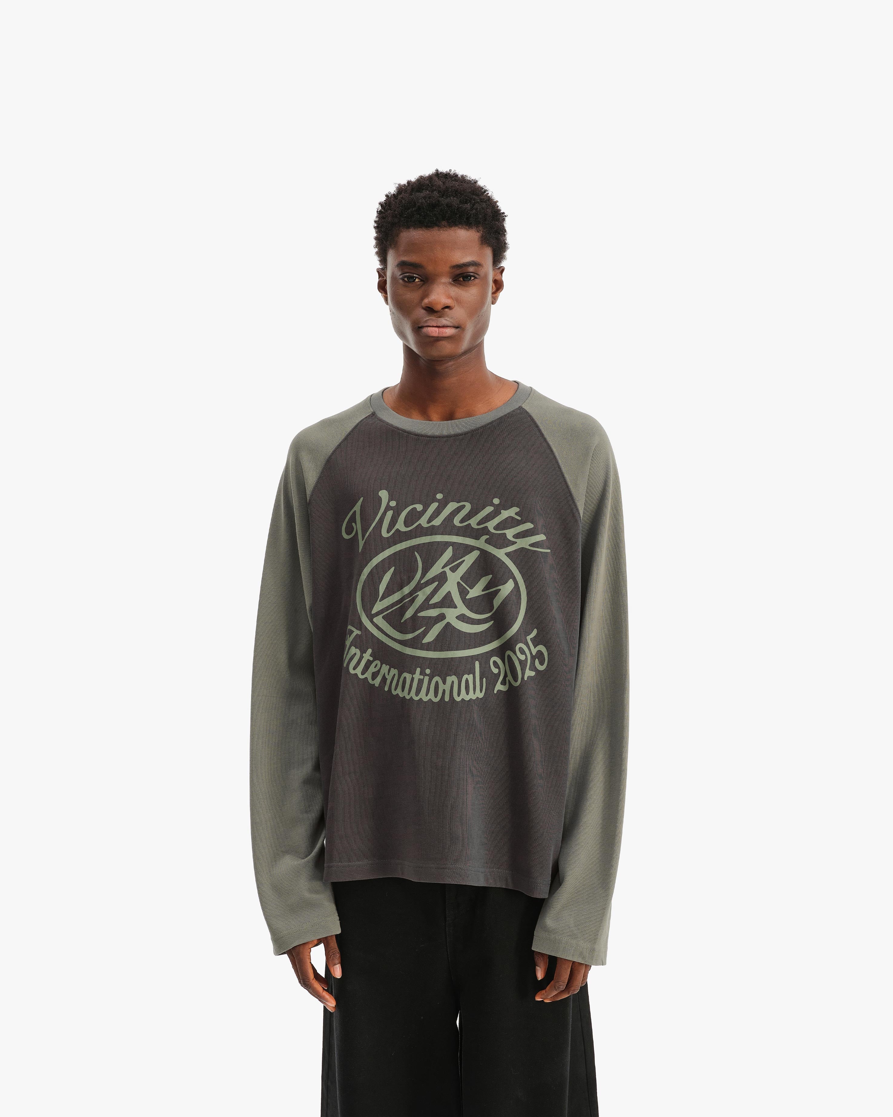 INTERNATIONAL LONGSLEEVE GREEN
