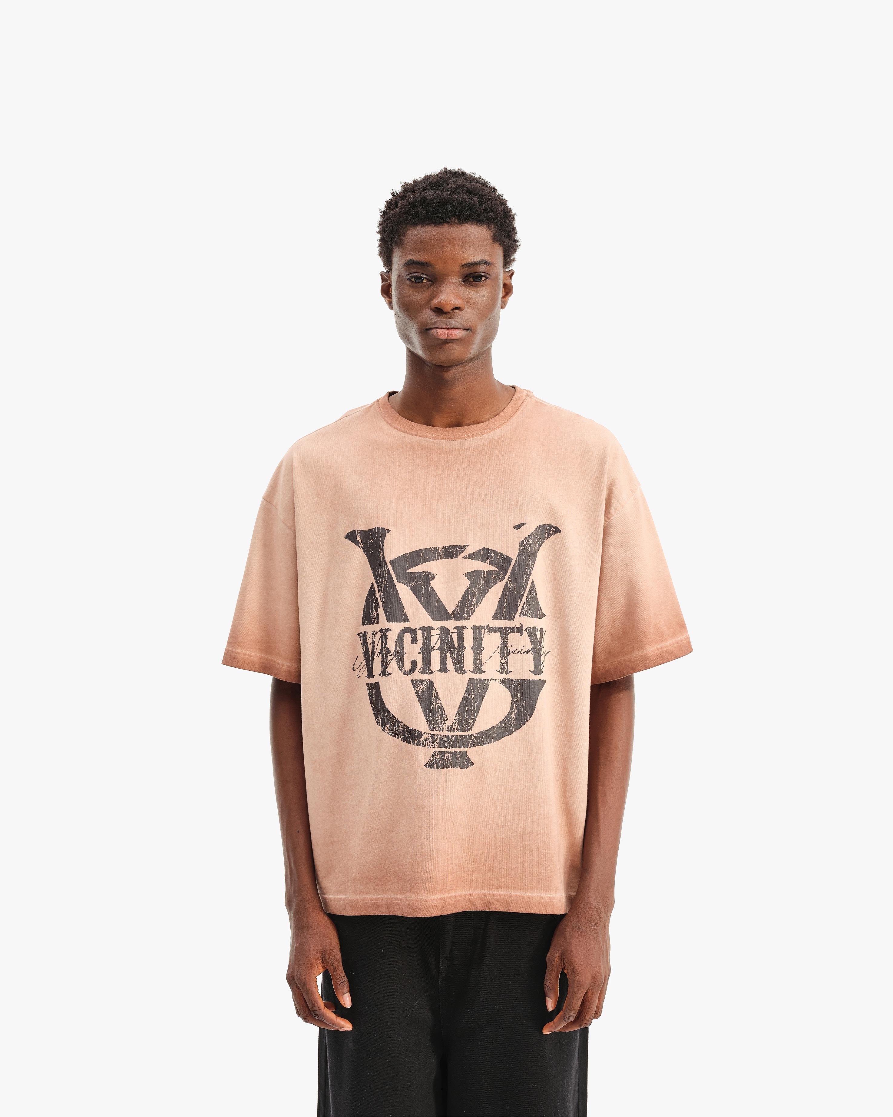 INITIALS TEE BROWN