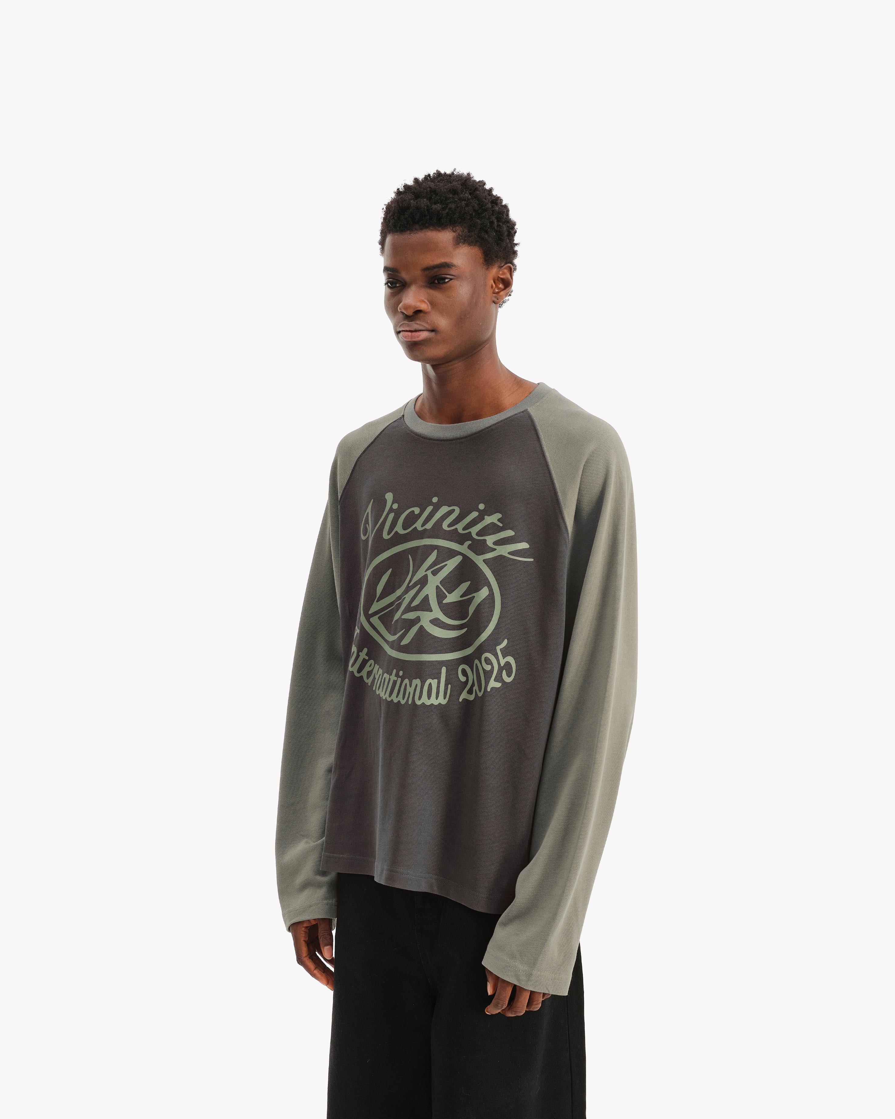 INTERNATIONAL LONGSLEEVE GREEN