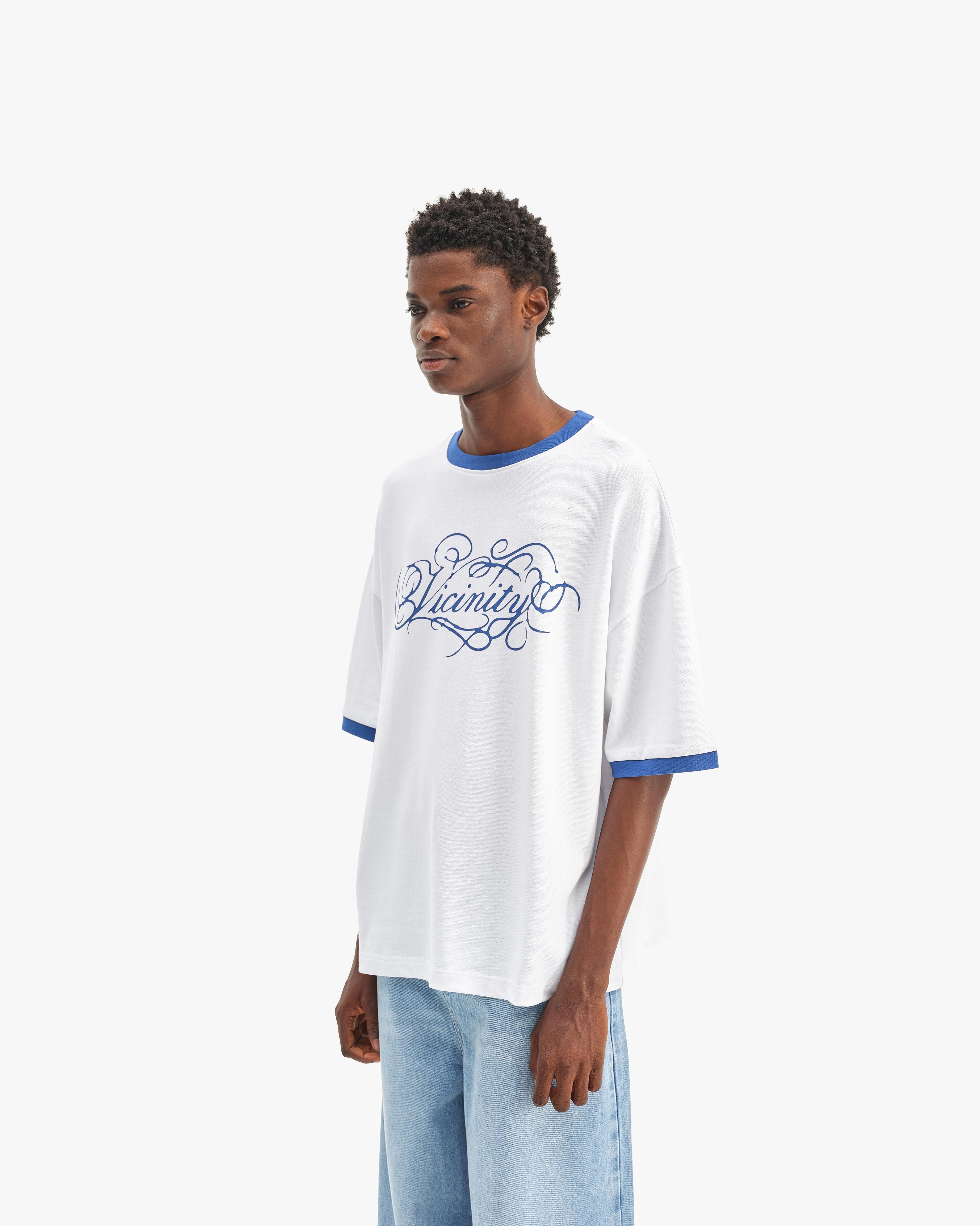 SIGNATURE TEE WHITE/BLUE