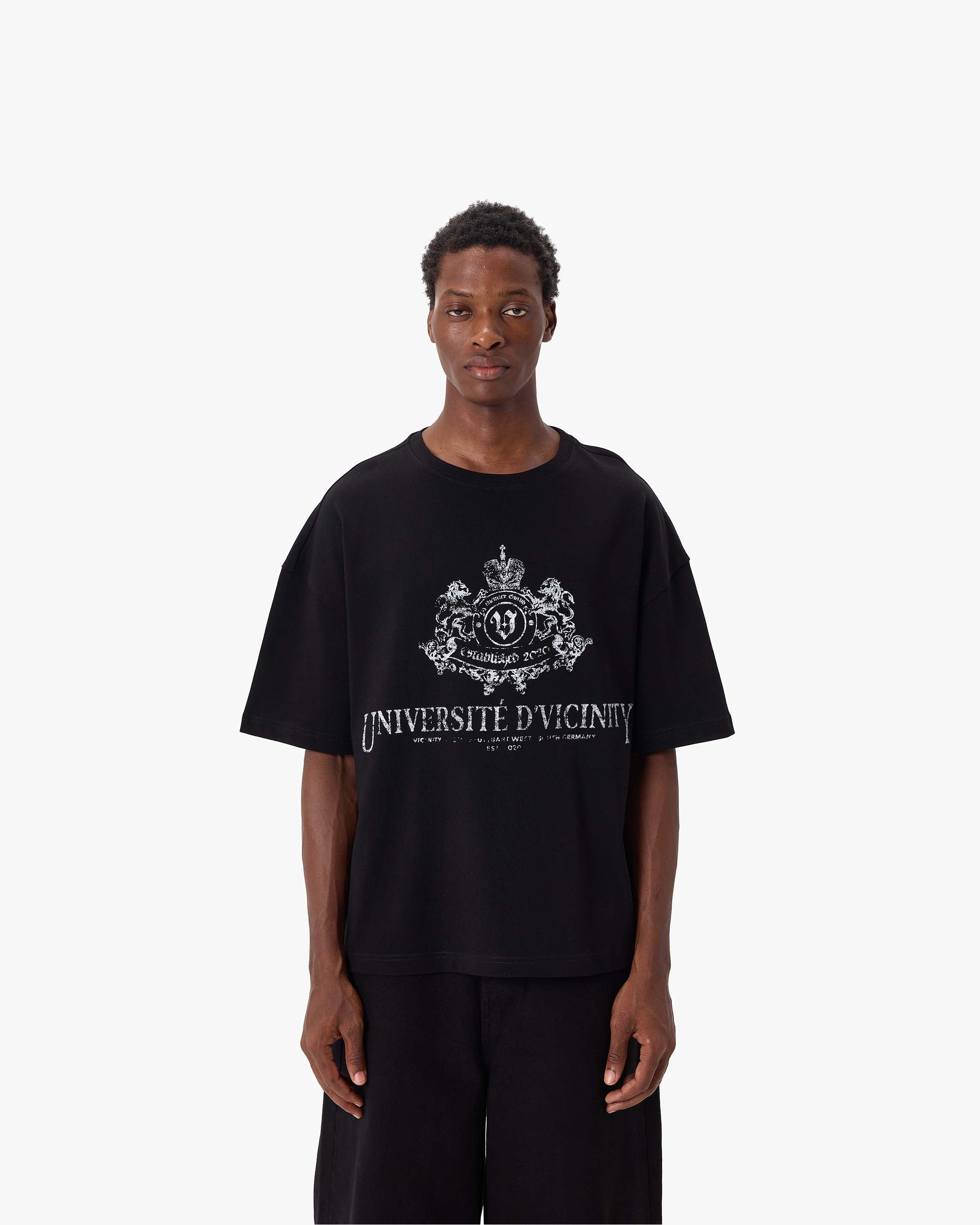 UNIVERSITE D' VICINITY TEE BLACK
