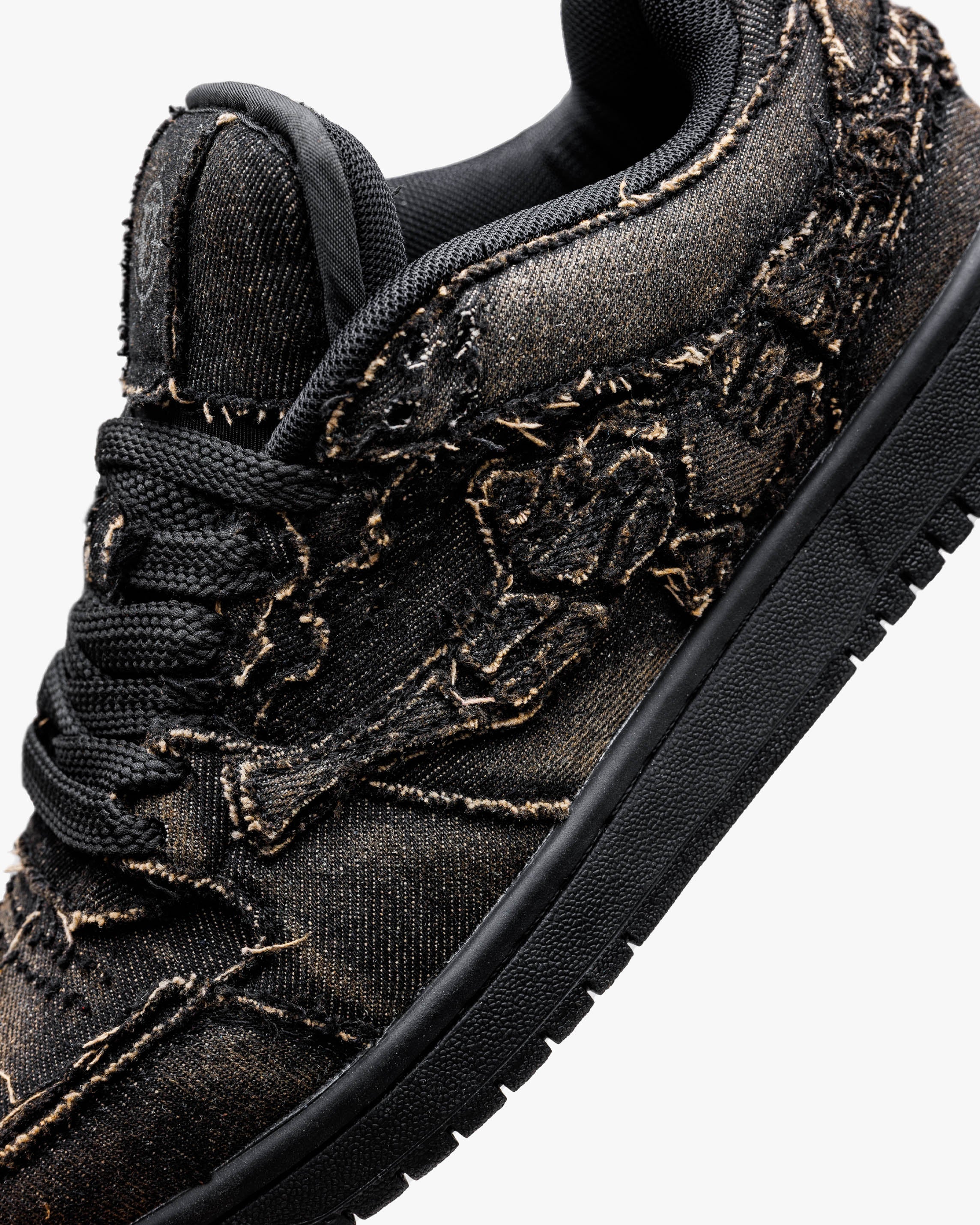 AKIMBO LOWS "RUSTED BLACK"