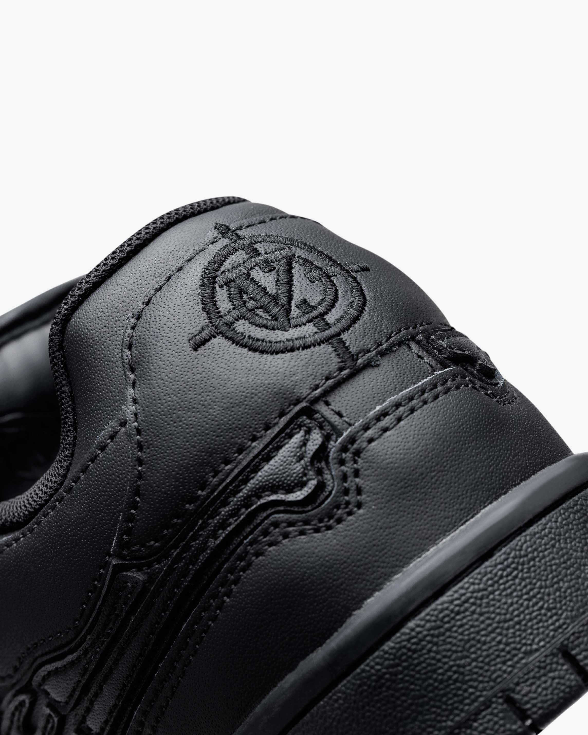 AKIMBO LOWS "TRIPLE BLACK"