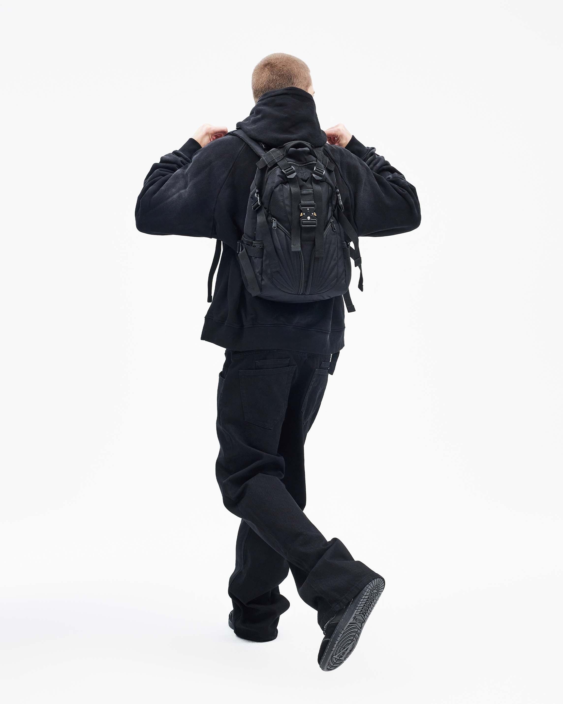 BUCKLE BACKPACK - BLACK