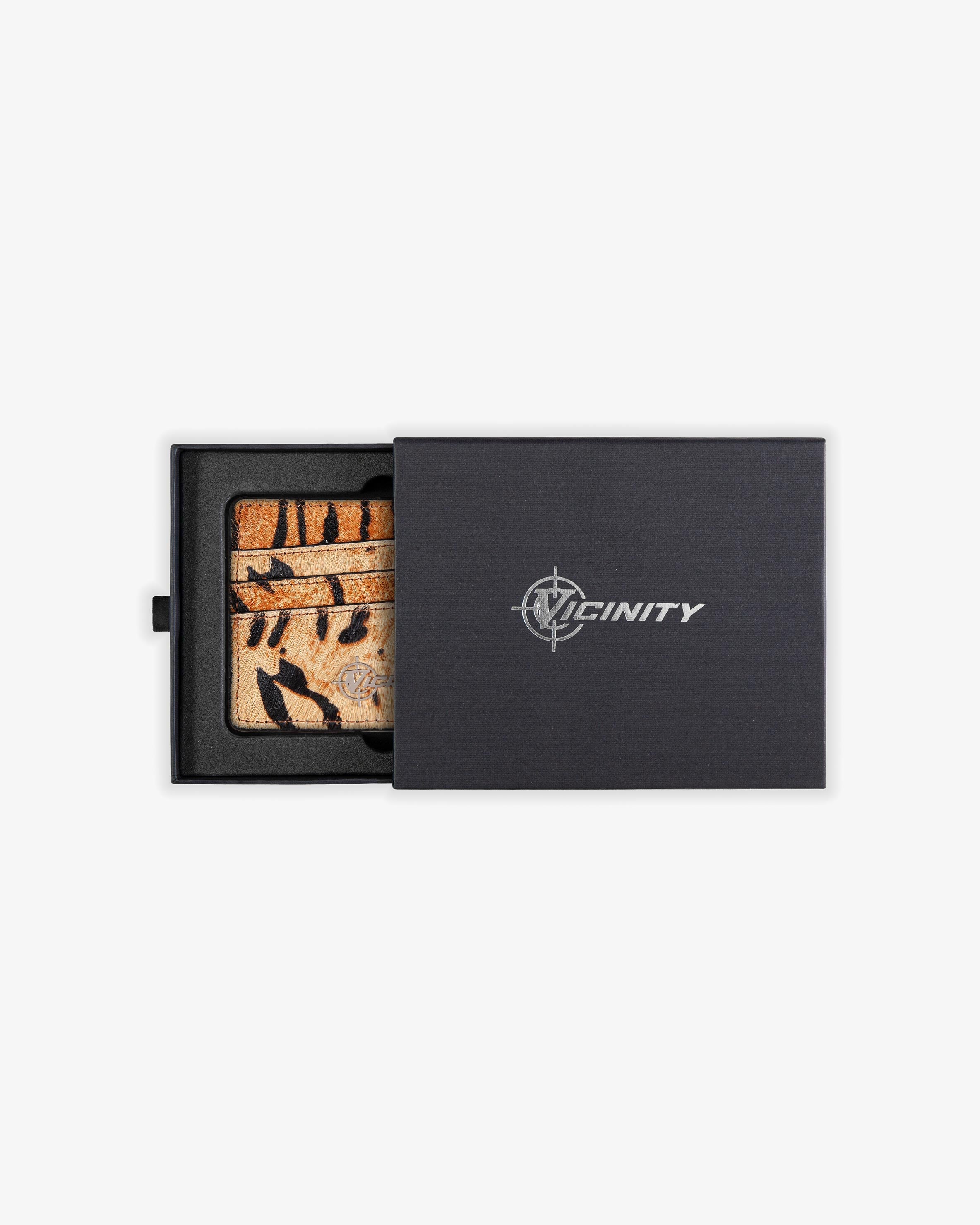 CARDHOLDER TIGER