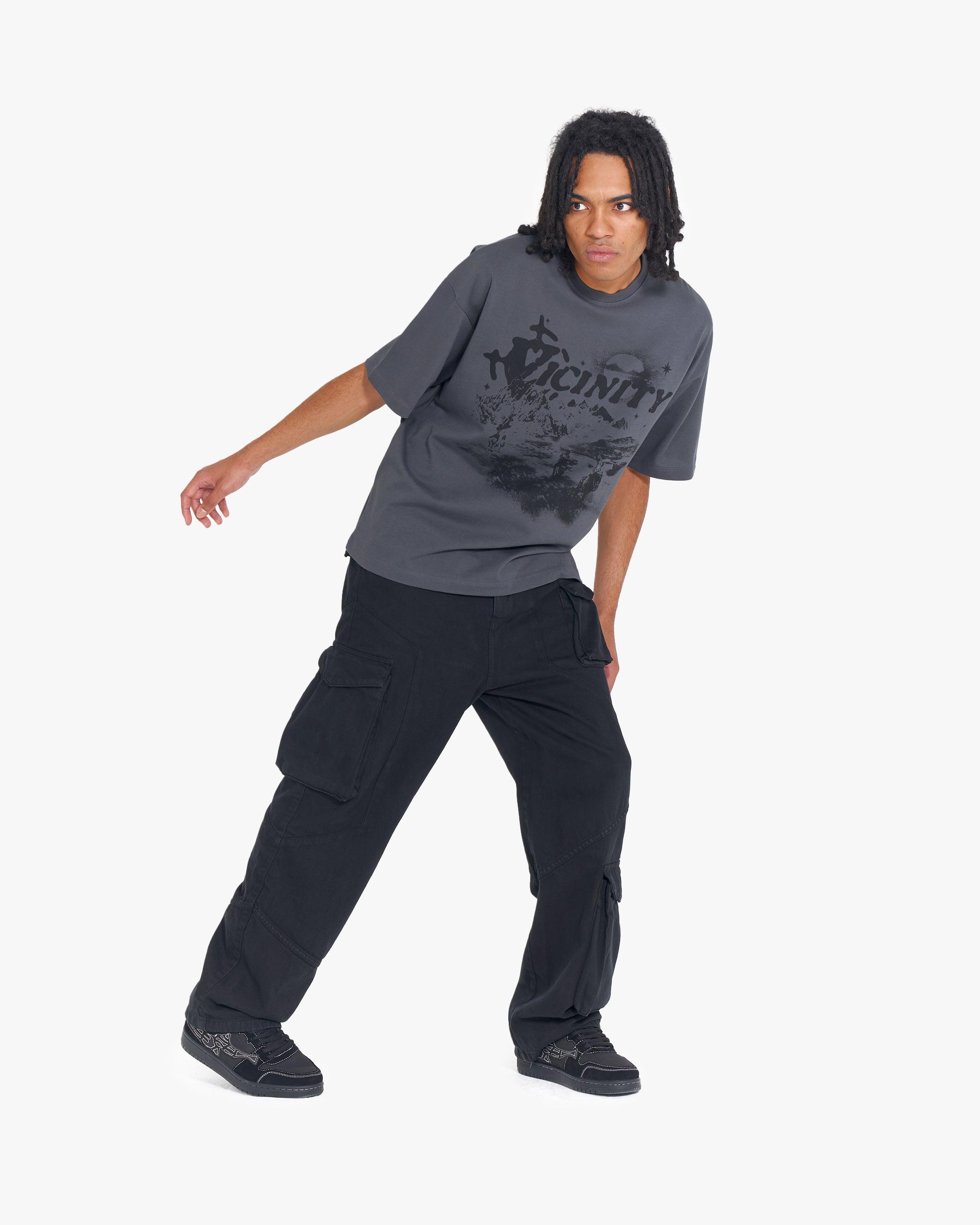 HIDDEN HILLS TEE DARK GREY