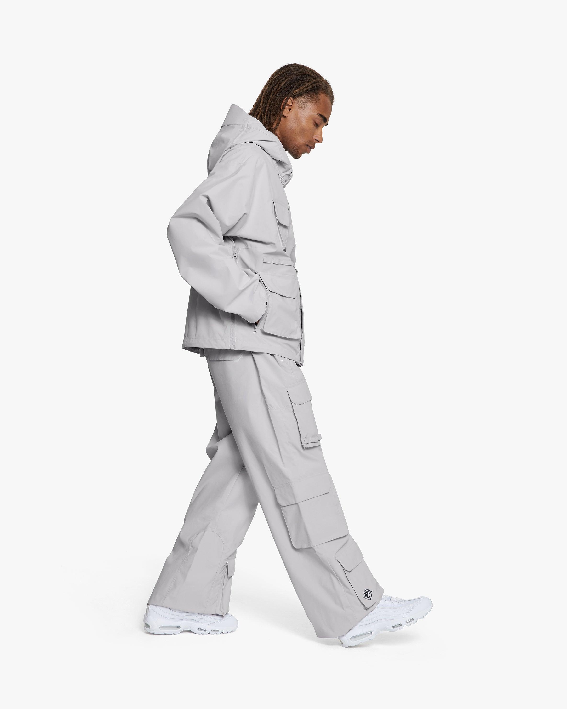 WINDBREAKER LIGHT GREY