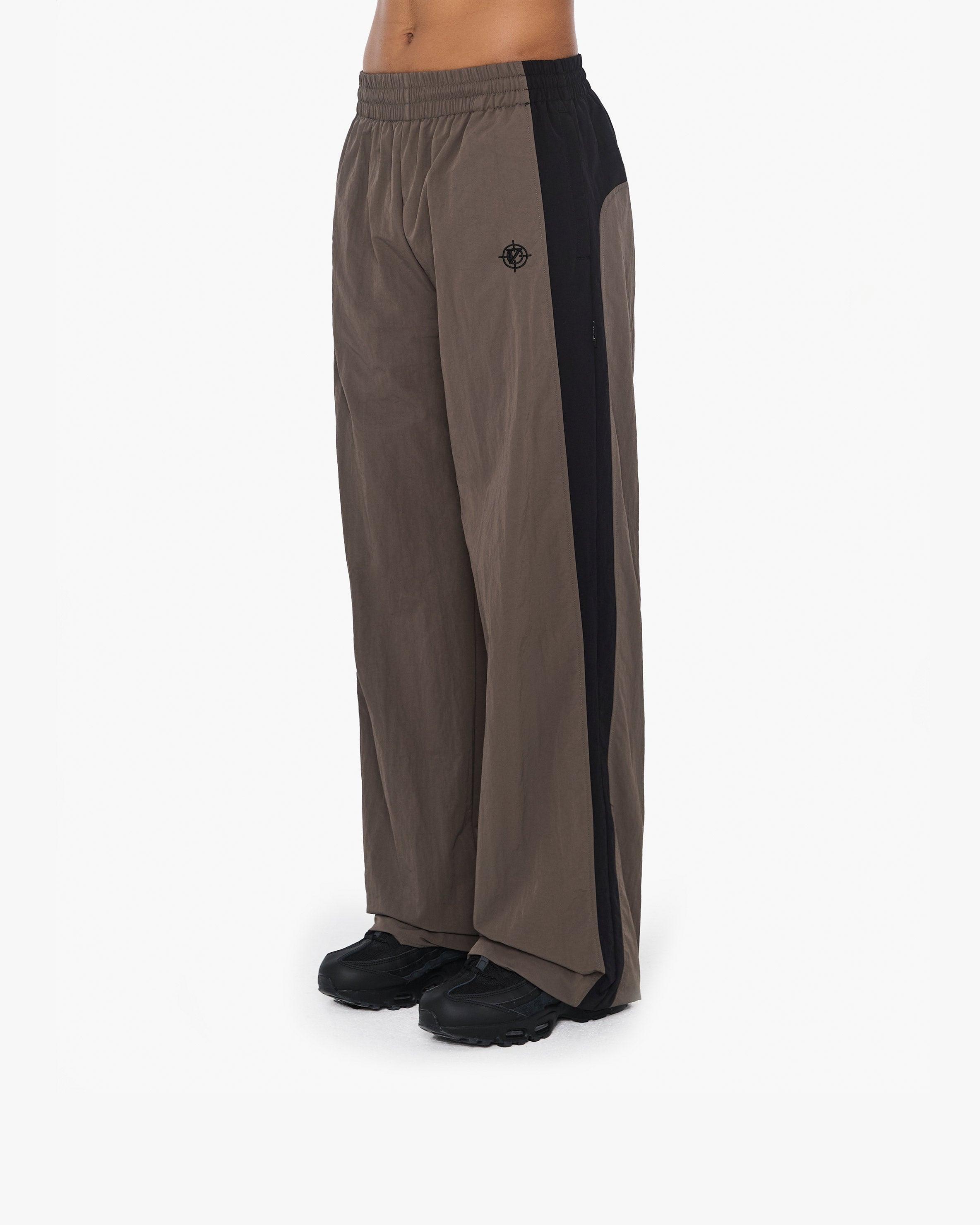 TRACK PANTS V3 MOCHA BLACK