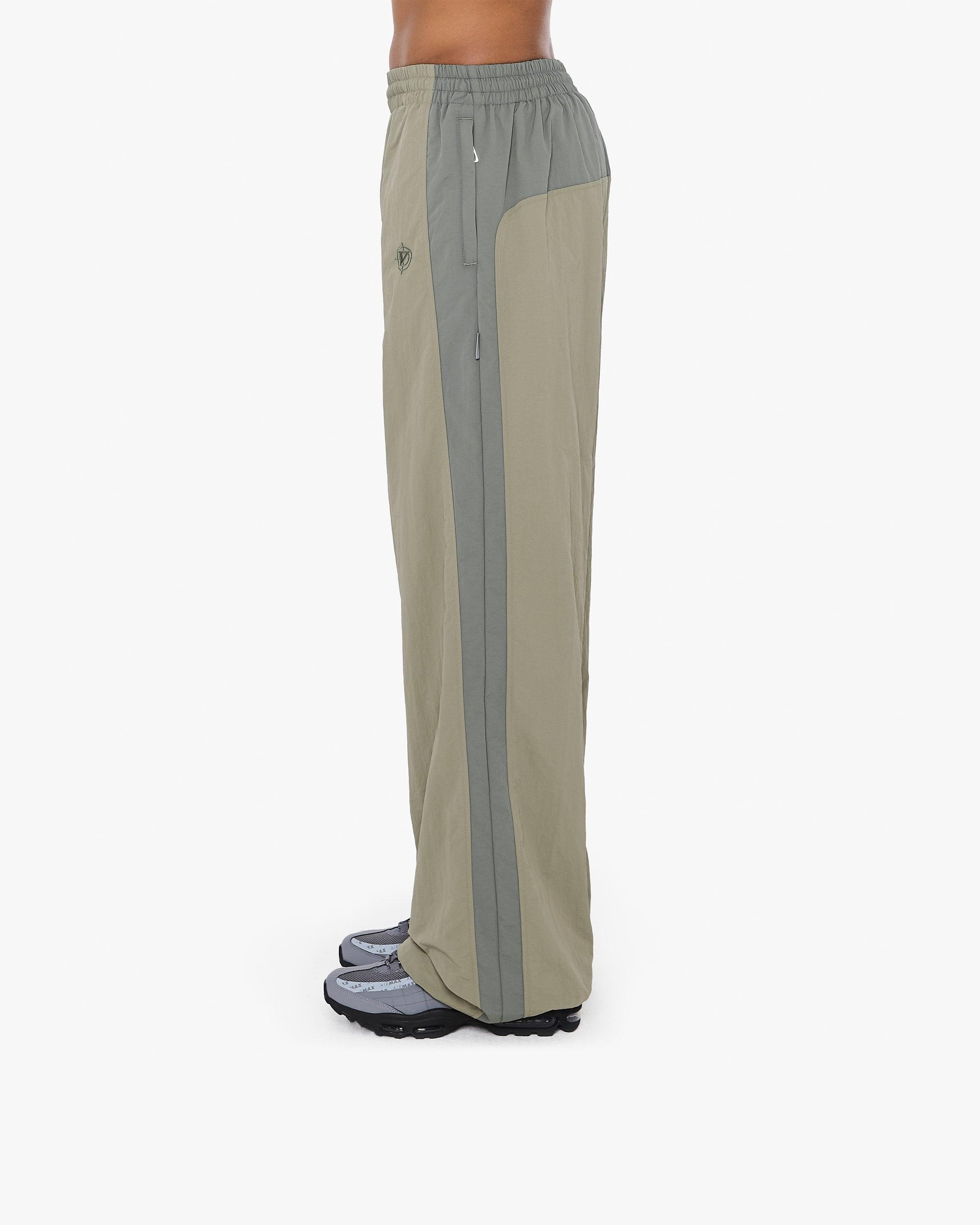 TRACK PANTS V3 WASABI