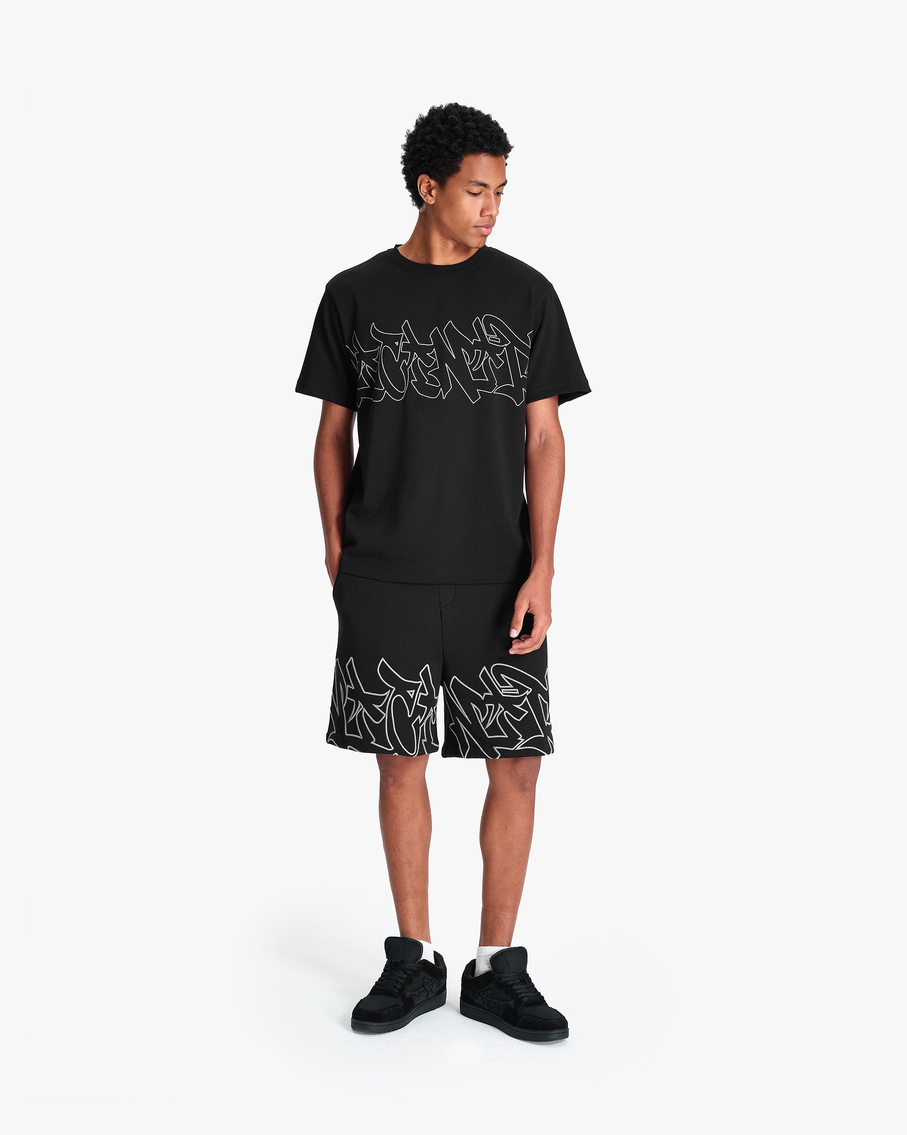 GRAFFITI TEE BLACK