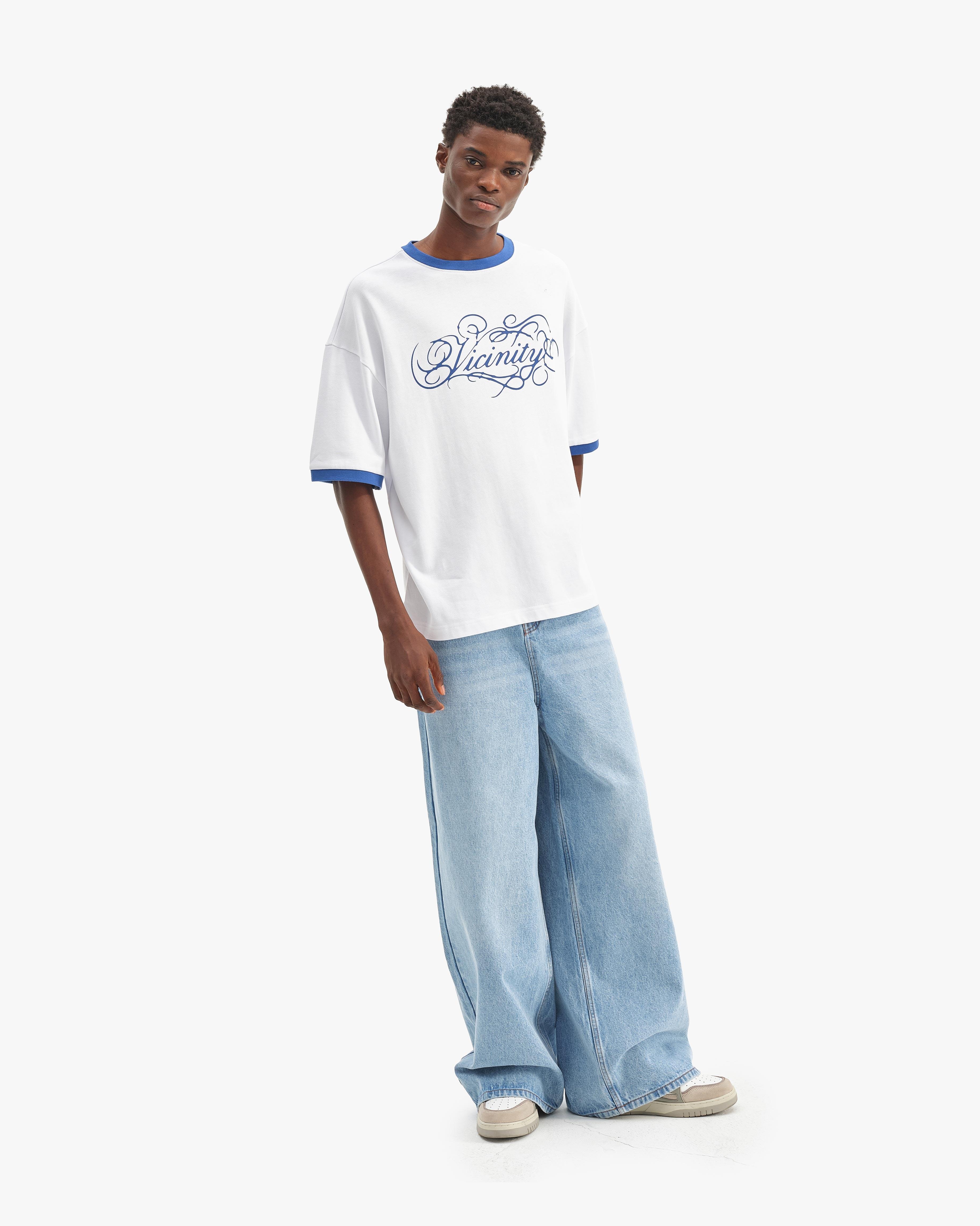 SIGNATURE TEE WHITE/BLUE