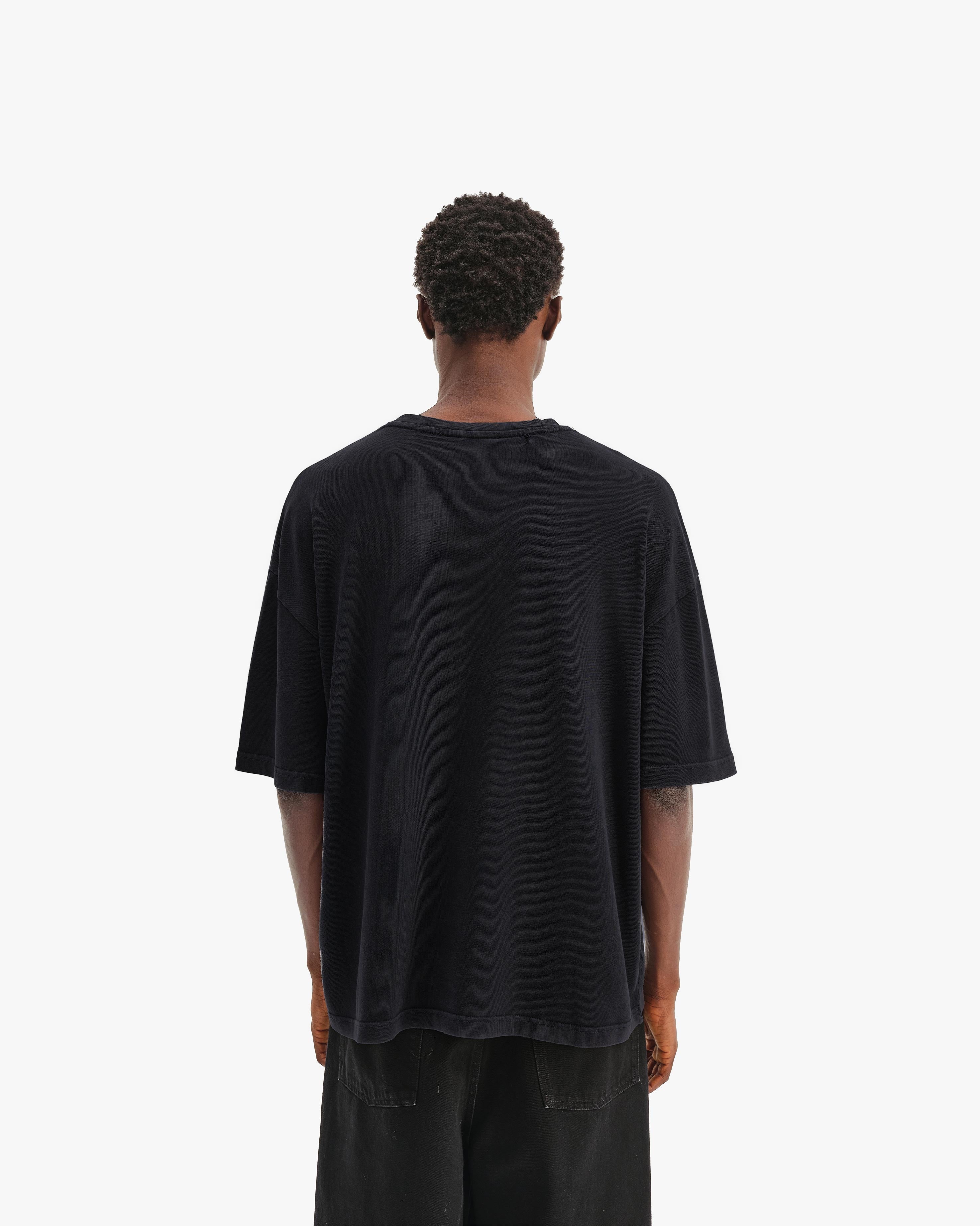 GOTH DEPT TEE VINTAGE BLACK