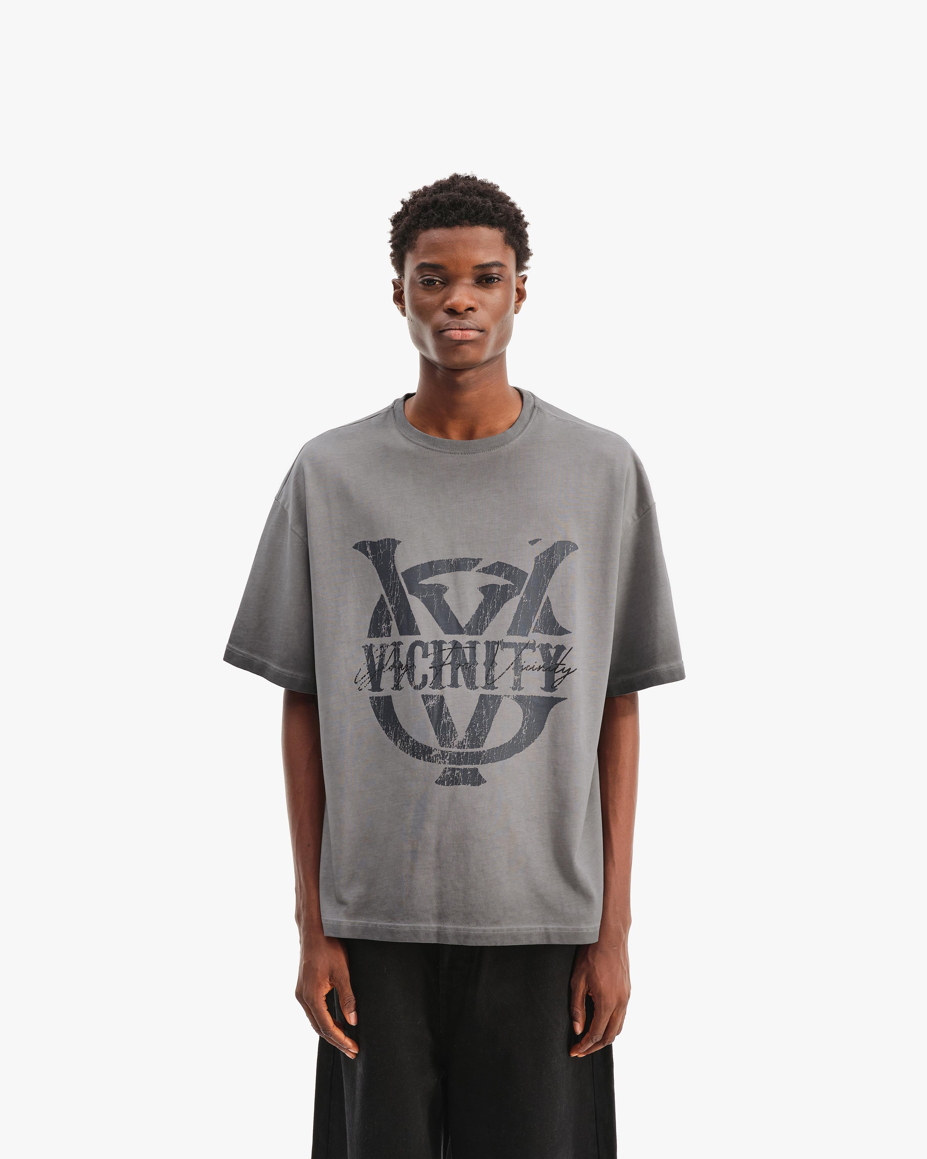 INITIALS TEE DARK GREY