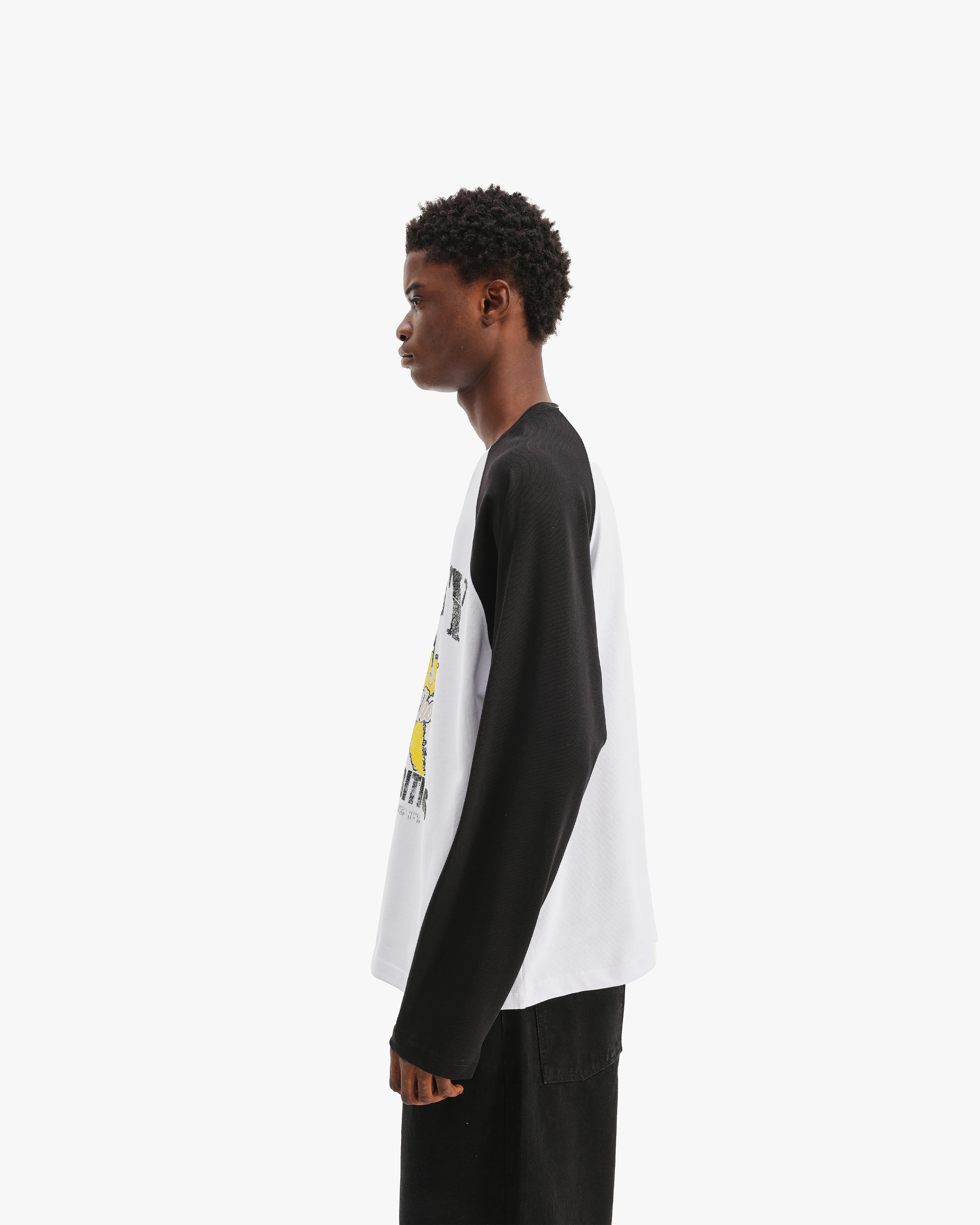 BLONDE AMBITIONS LONGSLEEVE WHITE/BLACK