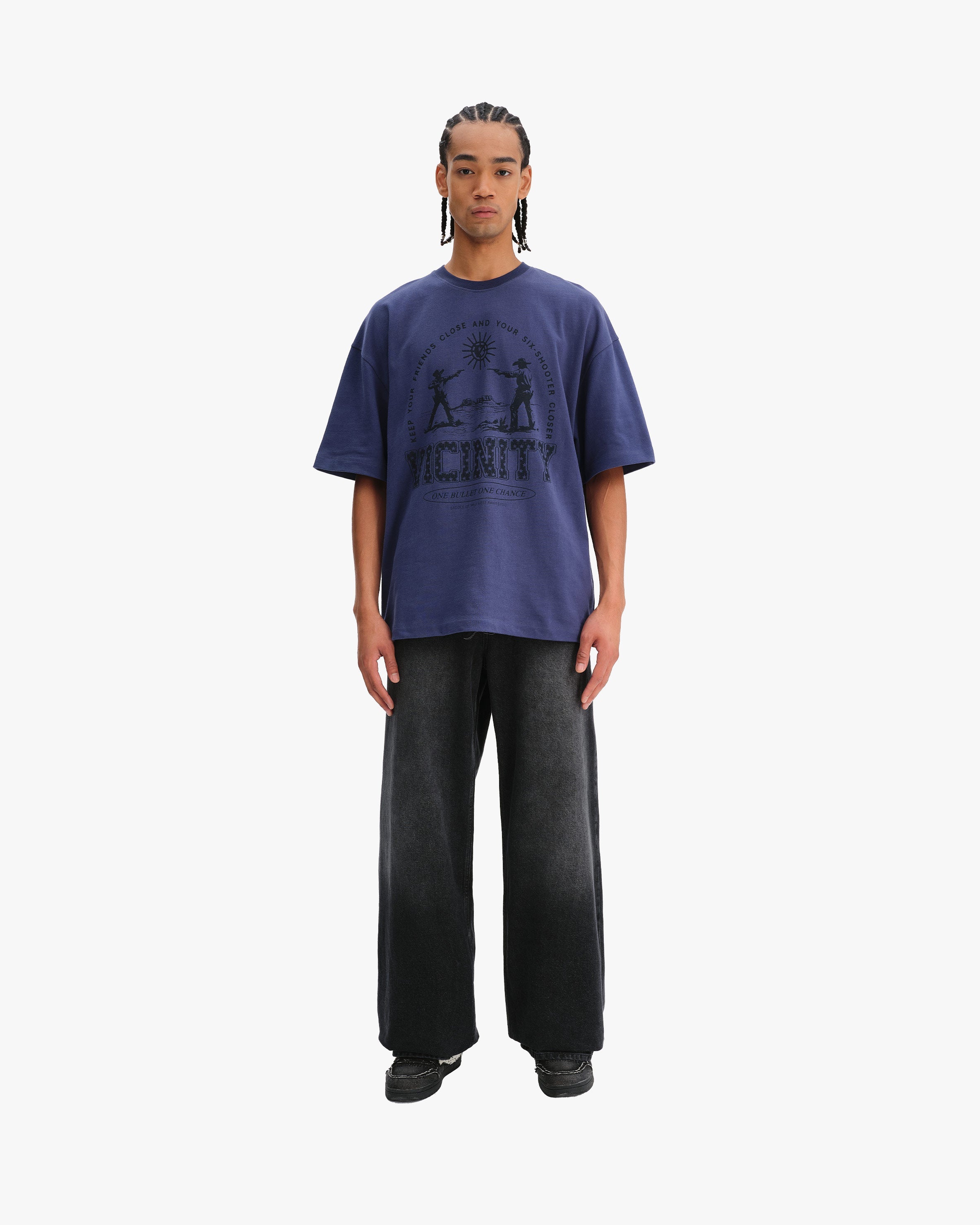 SIX SHOOTER DUEL TEE NAVY