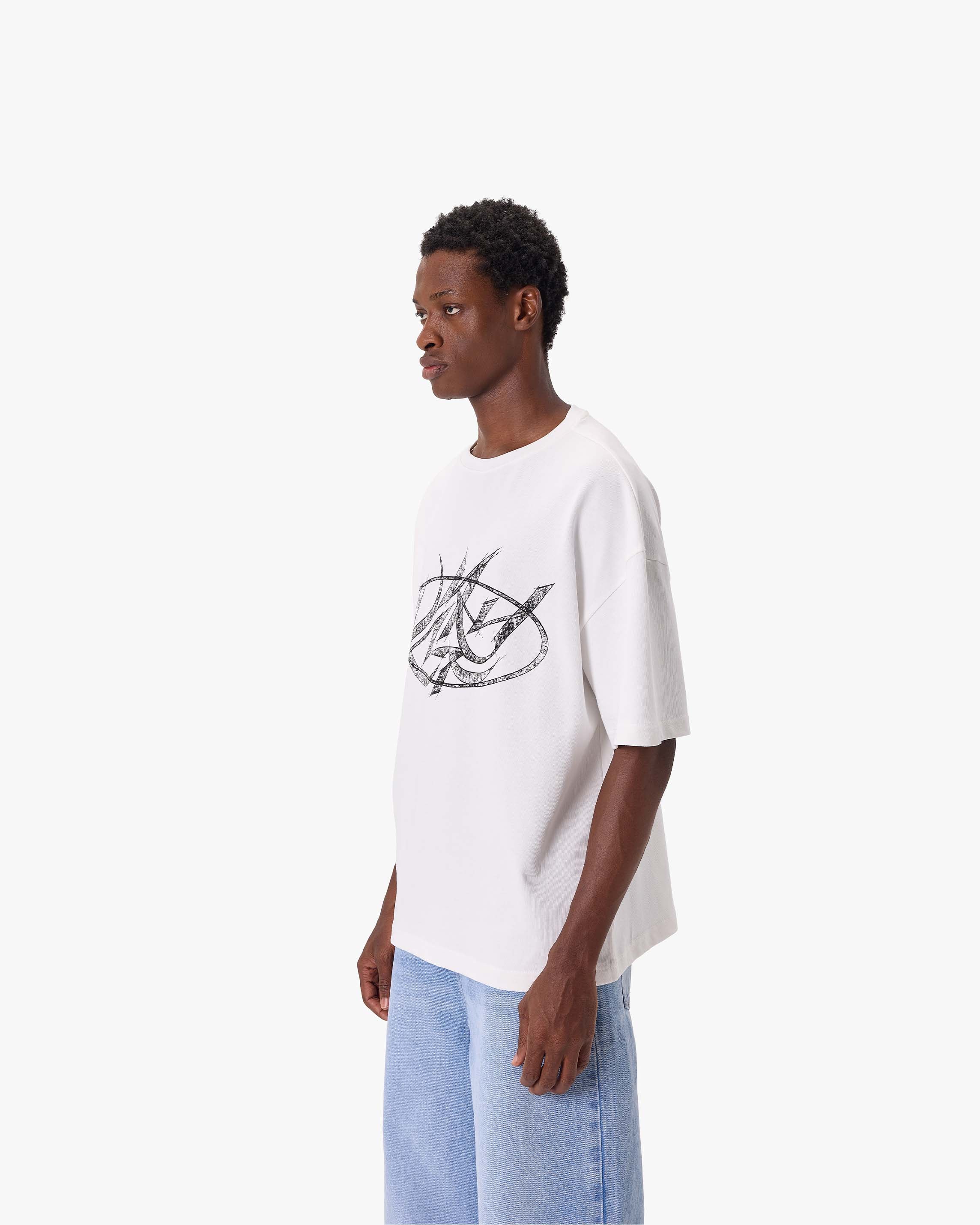 DRAWN SCRIPT TEE WHITE