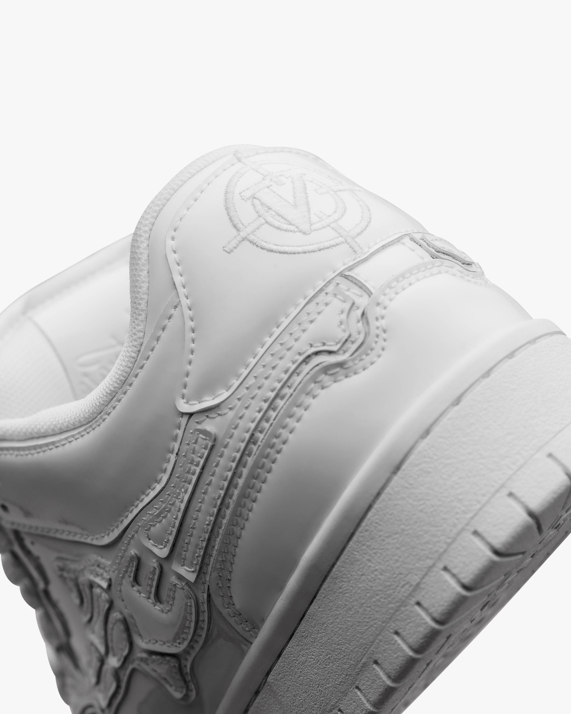 AKIMBO LOWS "GLOSSY WHITE"