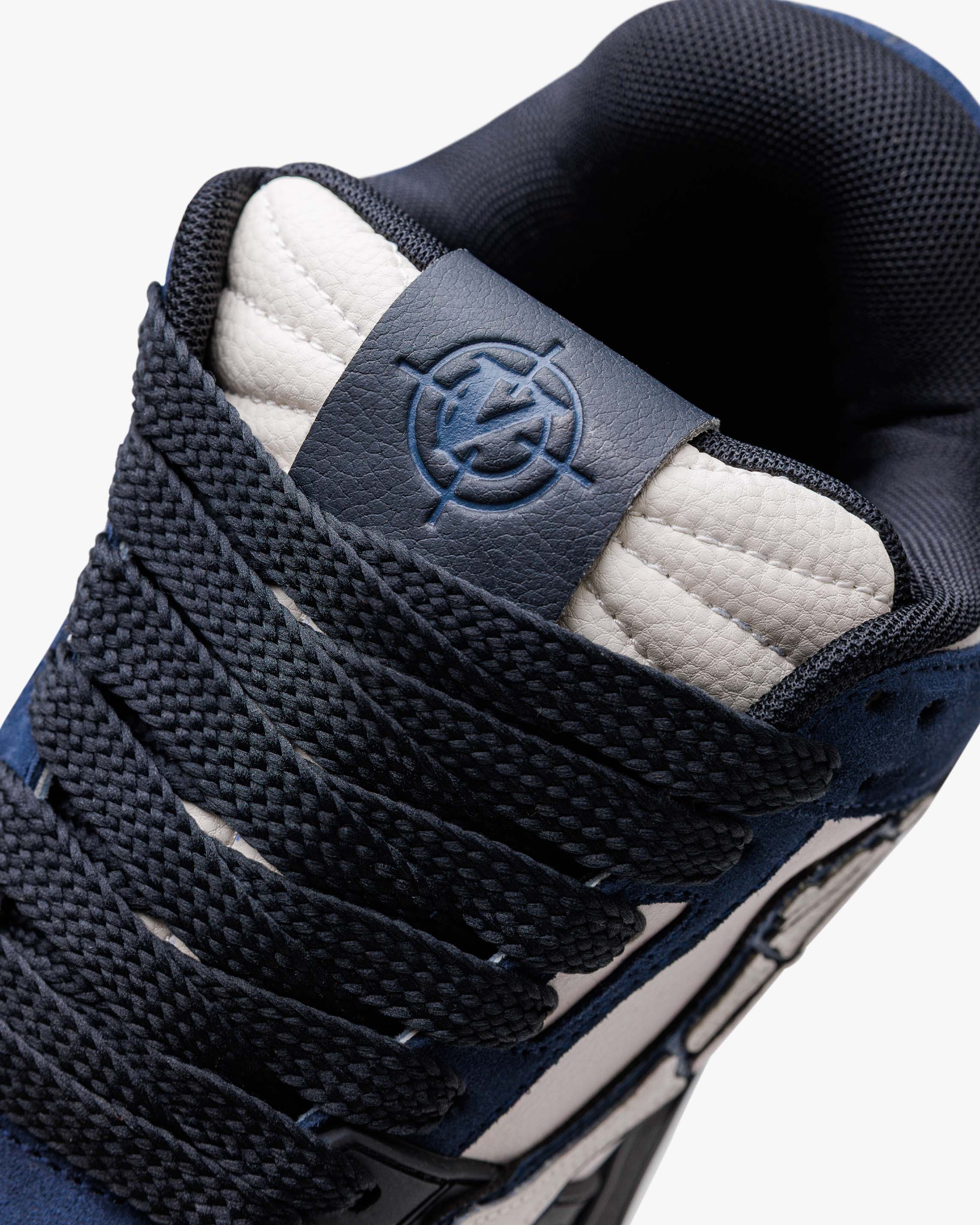 AKIMBO LOWS V2 "BLUE SAPPHIRE"