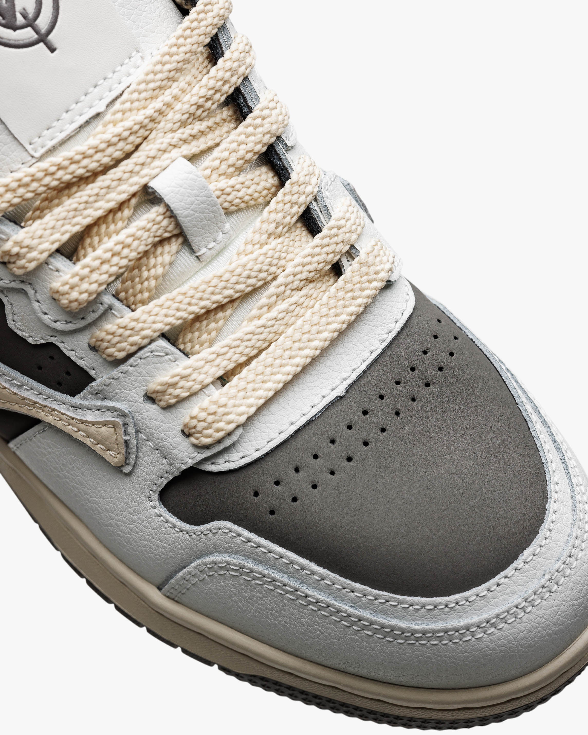 AKIMBO LOWS "BONE CAPER"