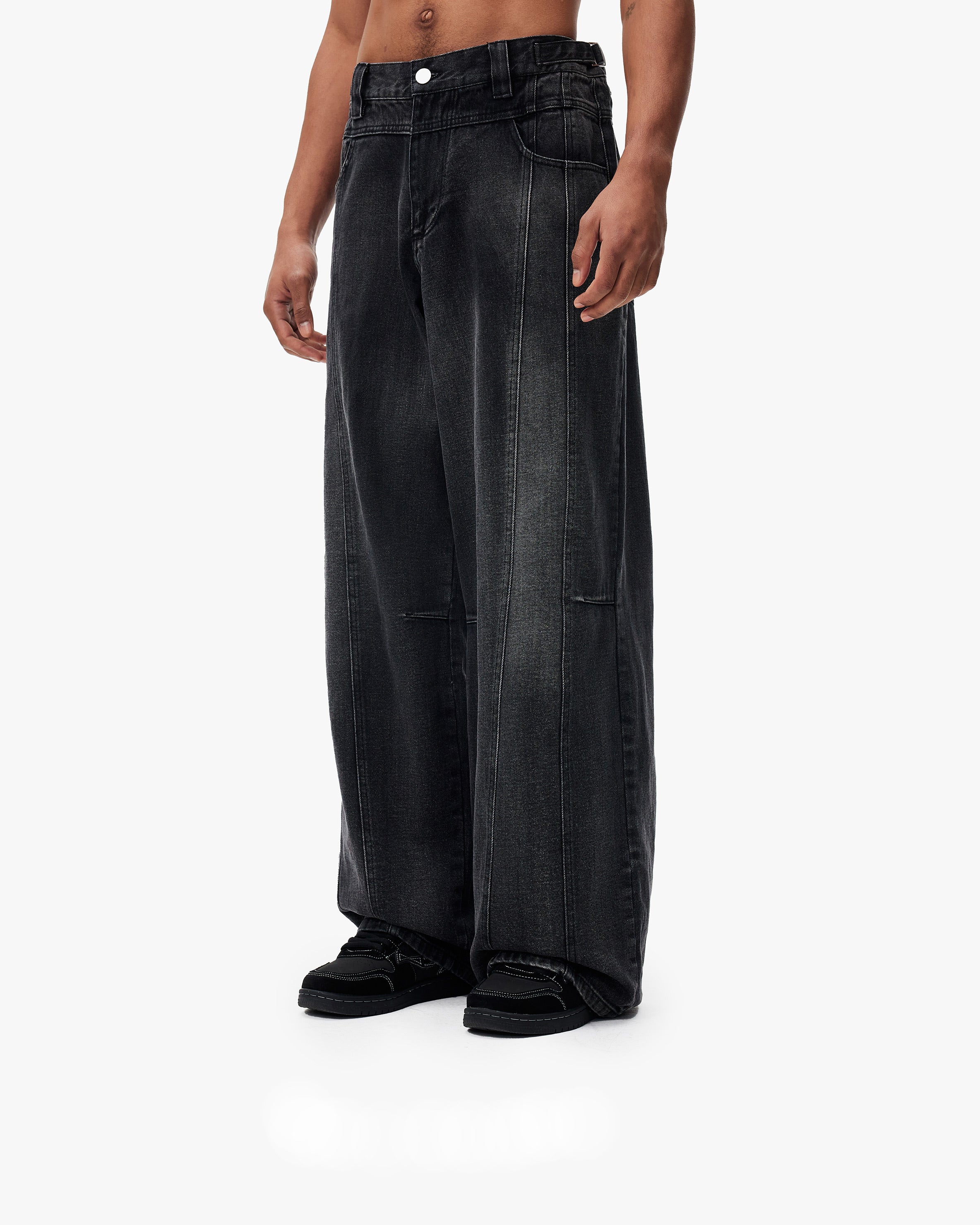 MAXIMUM DENIM CONCRETE